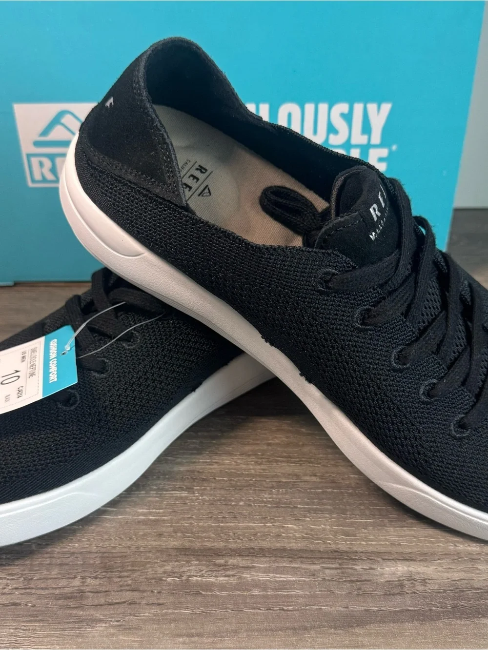 Reef Swellsole Neptune Cushion Comfort Shoes size 10 $79.99